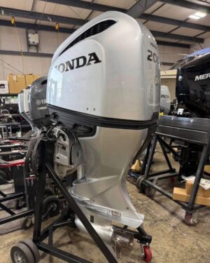 Honda 200HP marine engine with DTS controls and stainless propeller