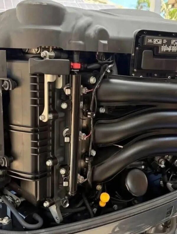 Side profile of 2022 Yamaha 300HP V6 marine engine